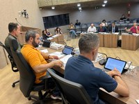 Câmara de Itabirito moderniza reuniões com uso de tablets