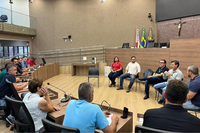 Câmara de Itabirito recebe representantes da Cemig e da Secretaria de Obras para conversa com os vereadores