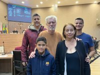 Câmara de Itabirito recebe visita de familiares de Carlos Cavalieri, figura ilustre da cidade