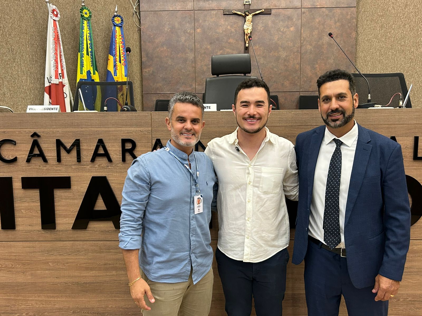 Câmara de Itabirito recebe visita do deputado federal Pedro Aihara