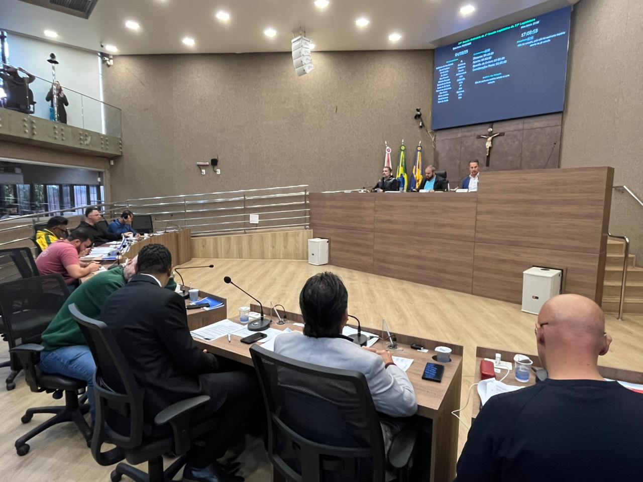 Câmara de Itabirito retoma trabalhos após recesso parlamentar