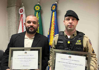 Câmara Municipal de Itabirito entrega Moção de Aplausos a policiais militares 