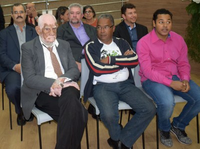 Sessão Solene 10/07/2017.jpg