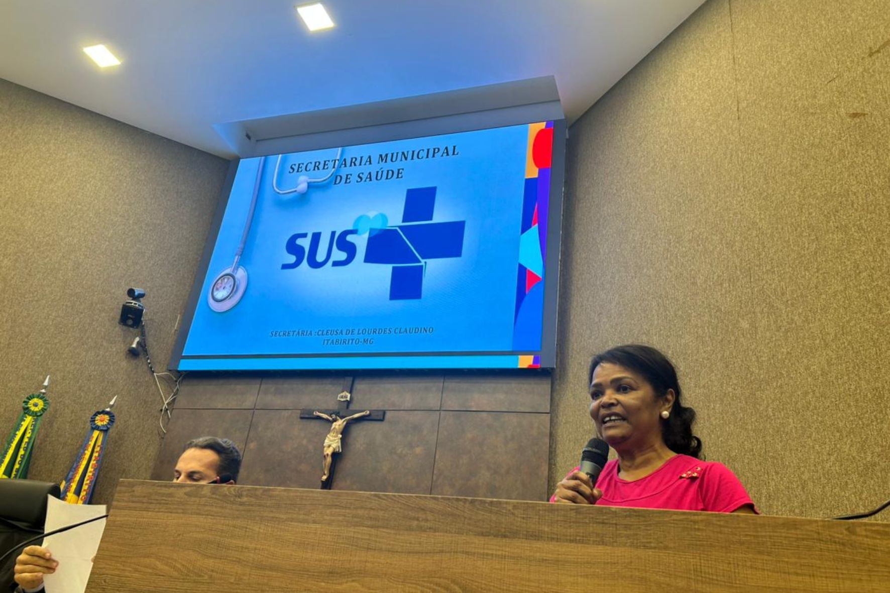 Saúde municipal é discutida durante reunião da Câmara de Itabirito